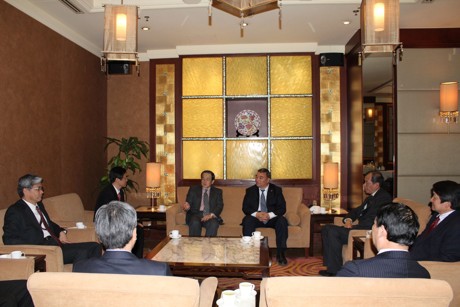2011-3-19宋志平董事长与三菱商事株式会社中国総代表木島綱雄会晤 口袋德州官网-口袋德州APP下载