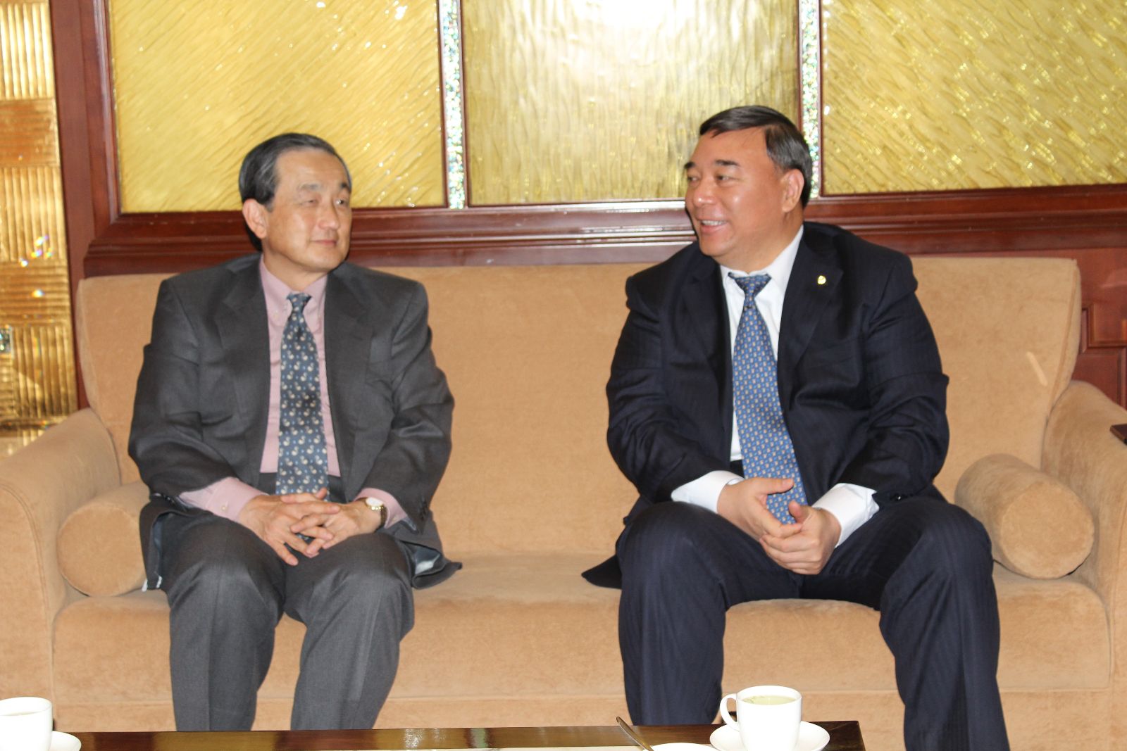 2011-3-19宋志平董事长与三菱商事株式会社中国総代表木島綱雄会晤2 口袋德州官网-口袋德州APP下载
